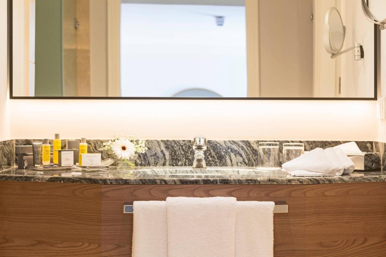 Denia Marriott La Sella Golf Resort & Spa Luaran gambar Bathroom
