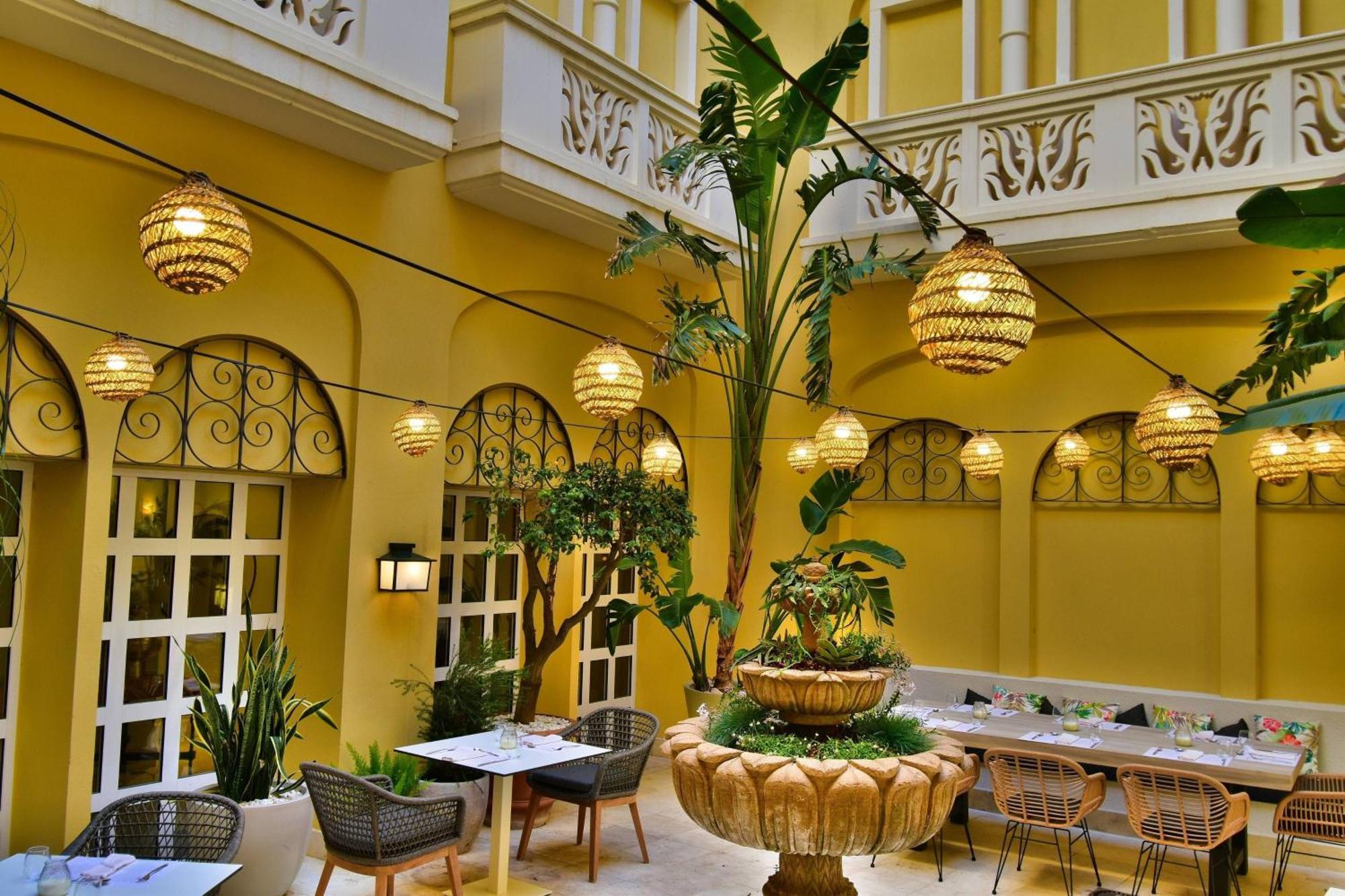 Denia Marriott La Sella Golf Resort & Spa Luaran gambar The interior of the restaurant