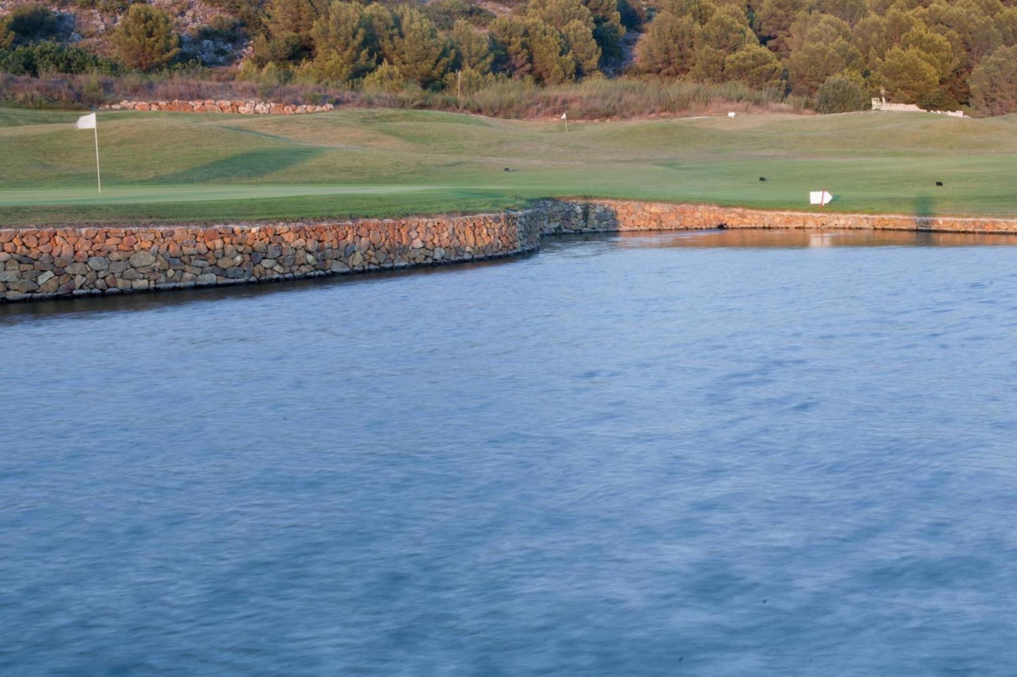 Denia Marriott La Sella Golf Resort & Spa Luaran gambar The 18th hole at Torrey Pines