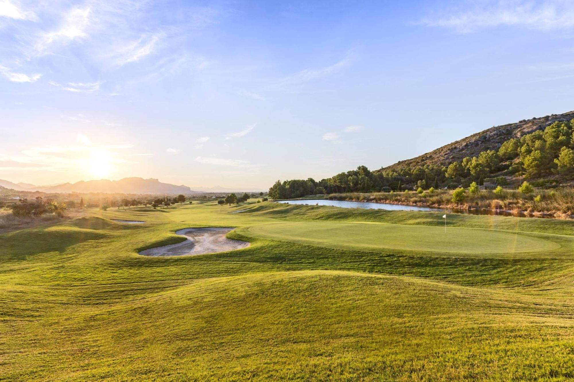 Denia Marriott La Sella Golf Resort & Spa Luaran gambar Golf course at the resort